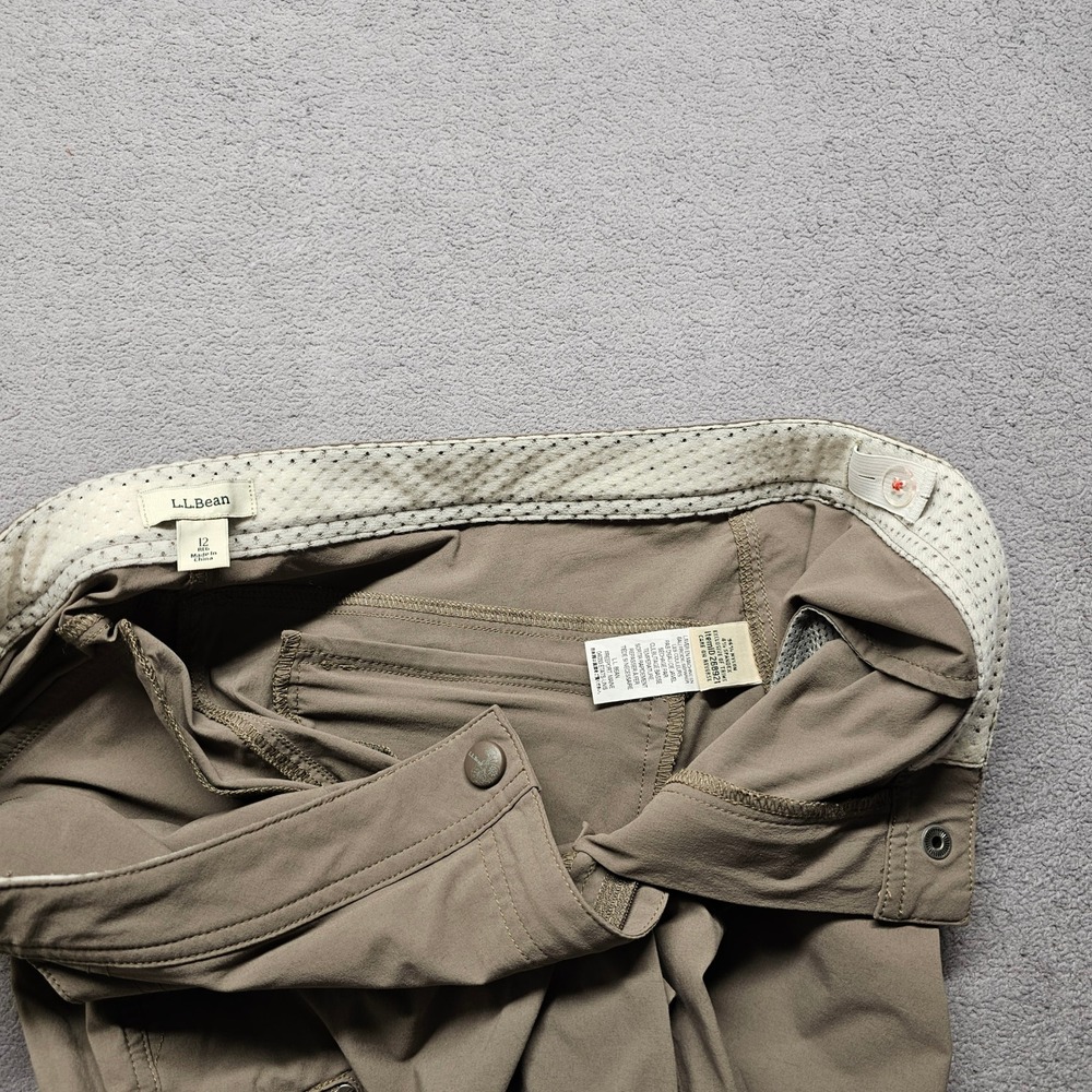 LL Bean Vista Camp Shorts Womens 12R Tan Stretch Cargo Pocket Hiking Outdoor - Picture 9 of 11